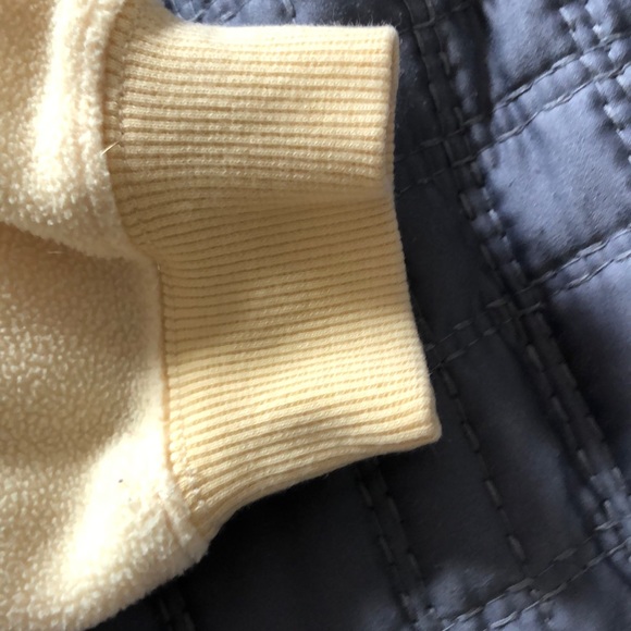 Tommy Bahama awesome yellow sweatshirt - Picture 5 of 5